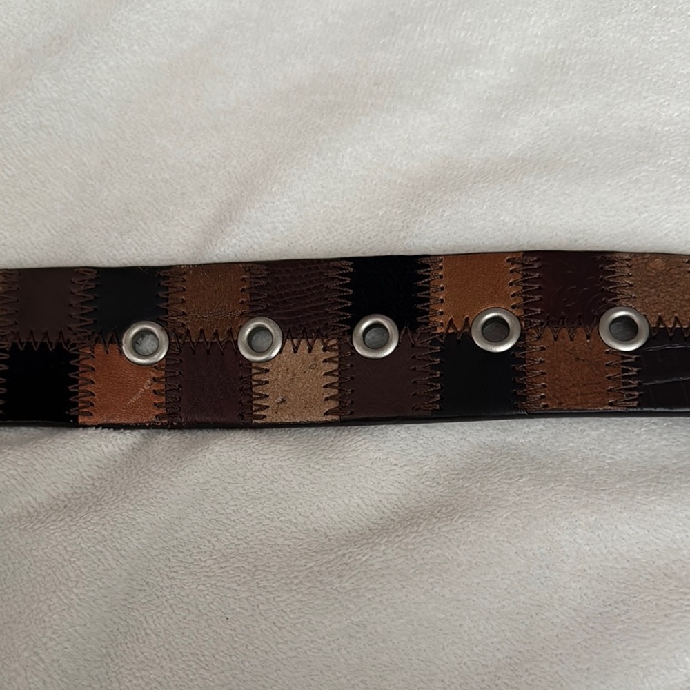 Vintage Fossil patch work genuine Leather Belt with Silver Buckle - Picture 11 of 13